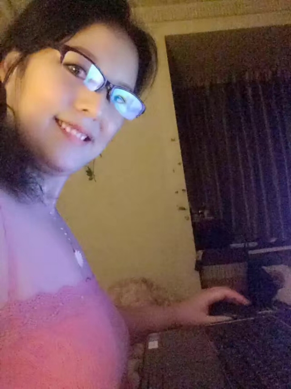 敏是敏姐的第一张照片--包头相亲服务中心