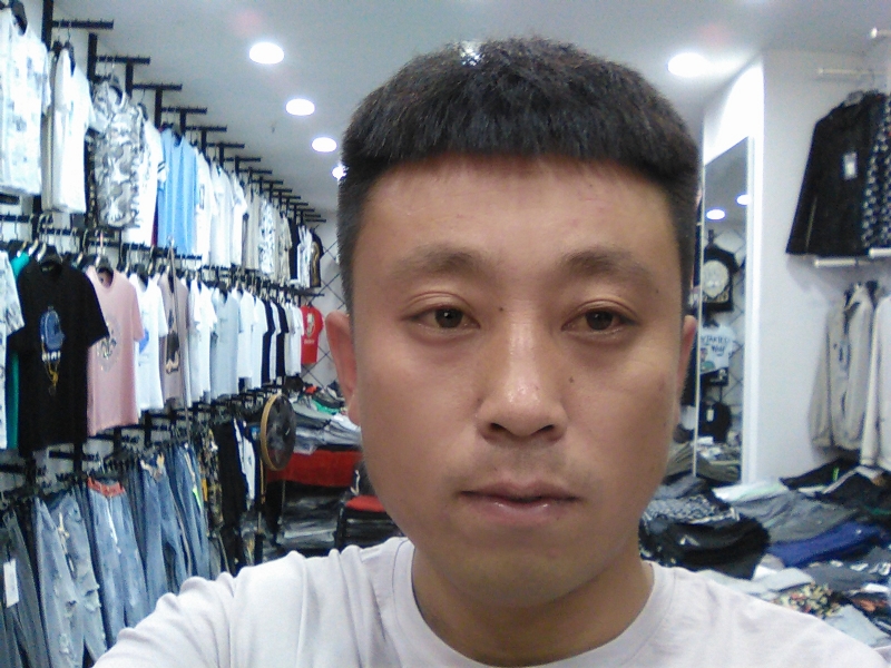 冰冷的心的第二张照片--包头相亲服务中心