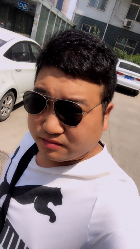 杨志强的第一张照片--包头相亲服务中心