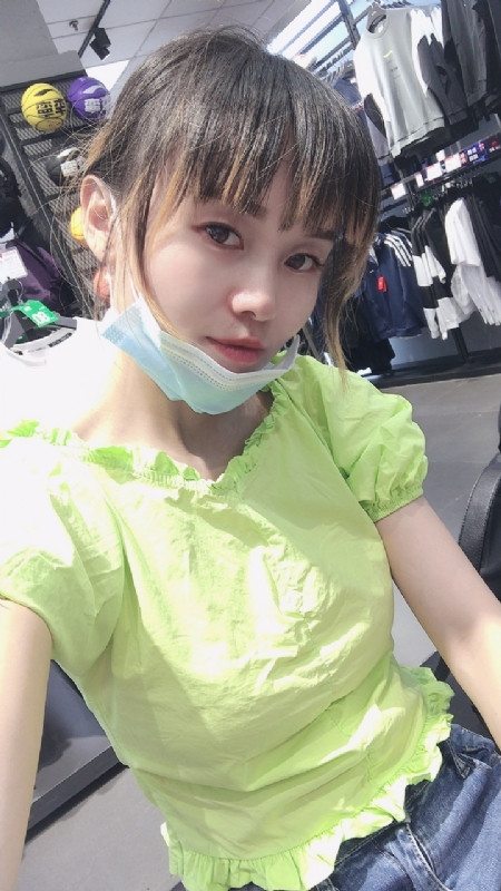 婀娜袅袅的第一张照片--包头相亲服务中心