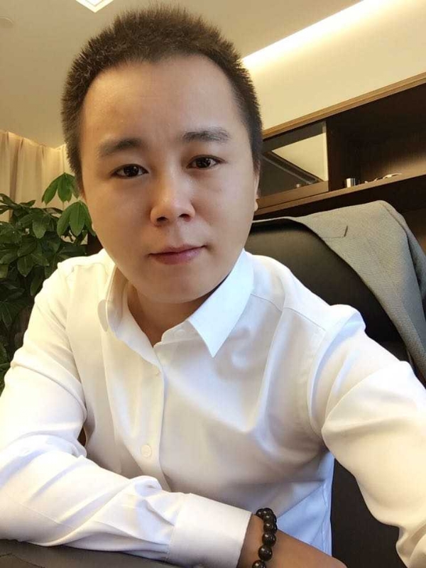 天若有情的第一张照片--包头相亲服务中心