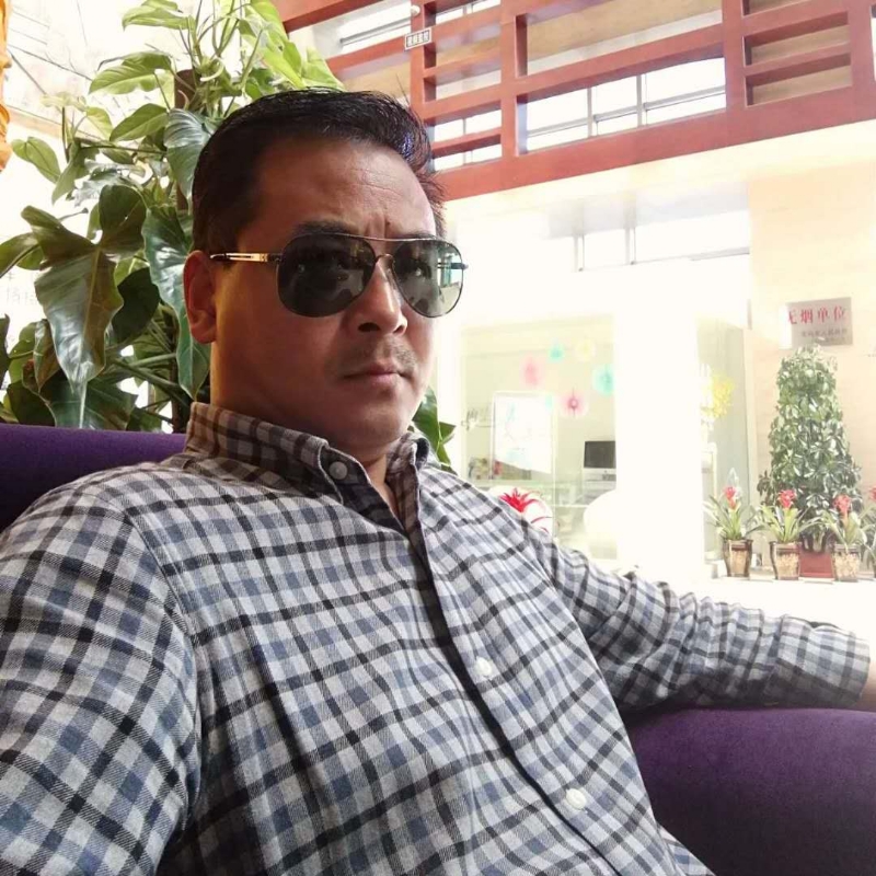 雪豹的第一张照片--包头相亲服务中心