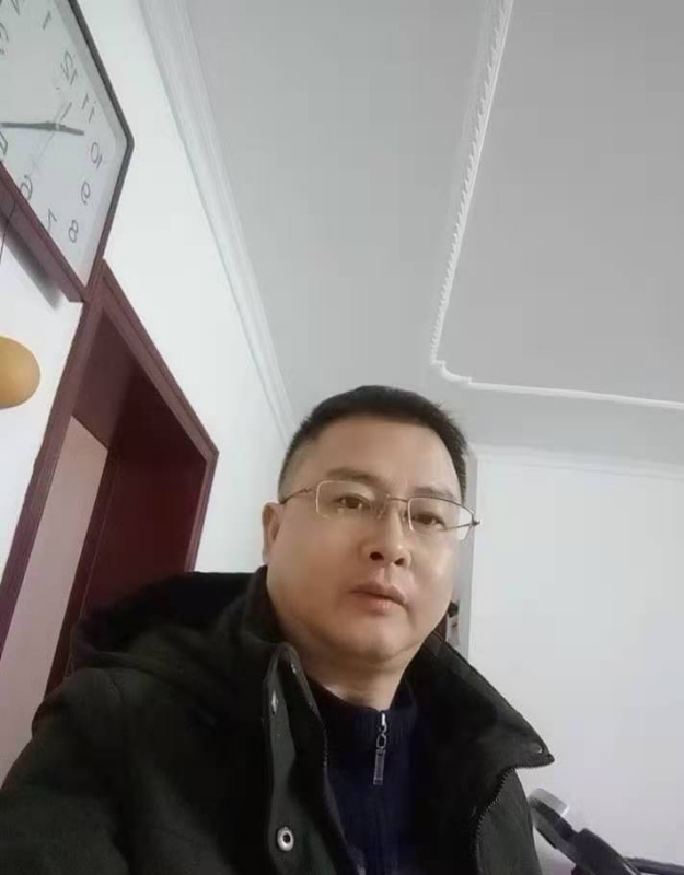 想牵你的手的第一张照片--包头相亲服务中心