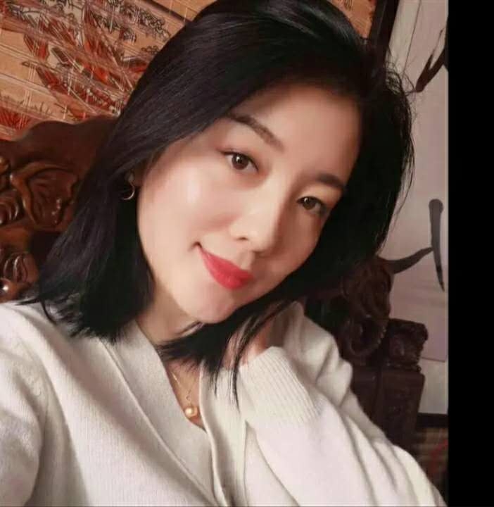 陈旧的第一张照片--包头相亲服务中心