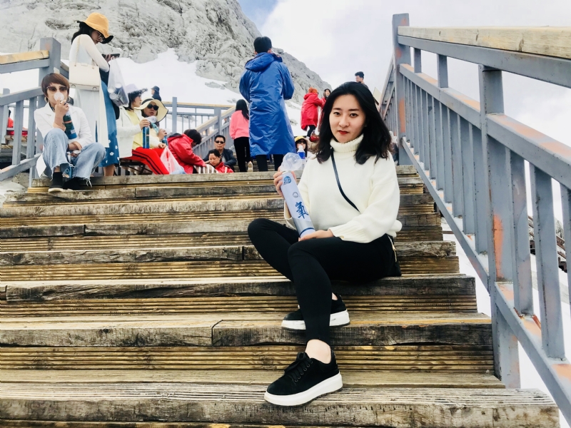 依雪的第四张照片--包头相亲服务中心