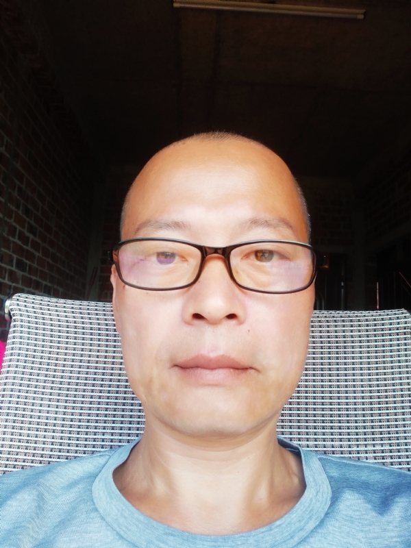 森的第一张照片--包头相亲服务中心