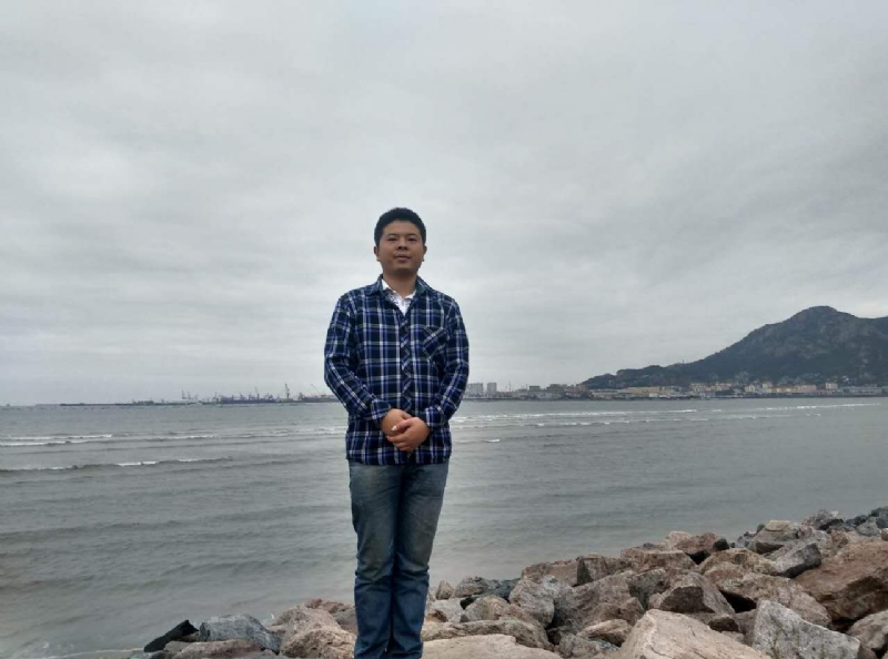 在奋斗的第二张照片--包头相亲服务中心