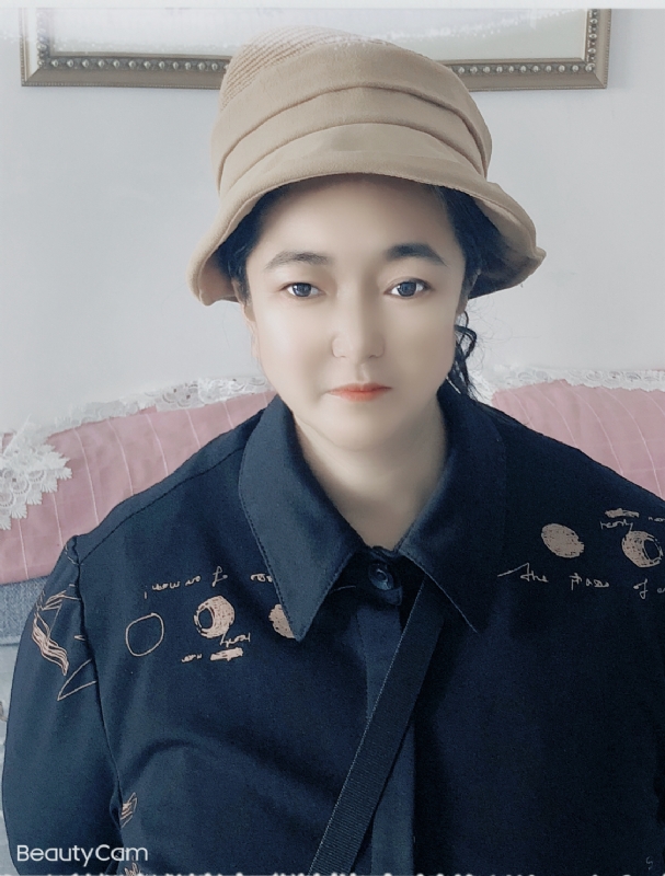 蕾蕾的第一张照片--包头相亲服务中心