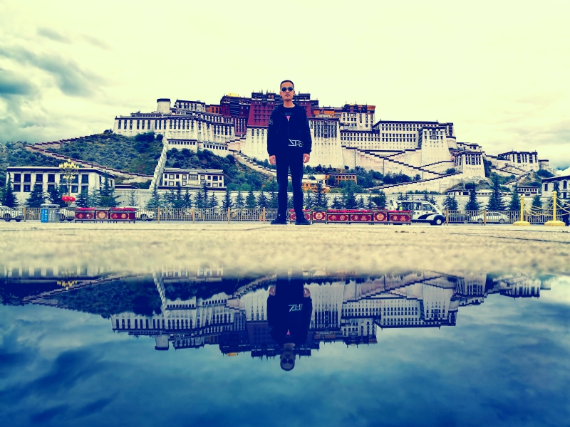 光辉岁月的第二张照片--包头相亲服务中心