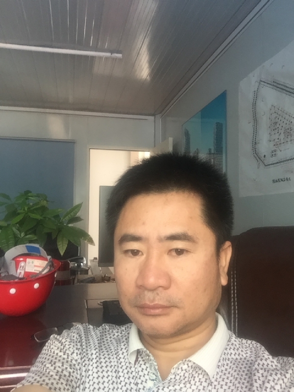 一步之遥的第一张照片--包头相亲服务中心