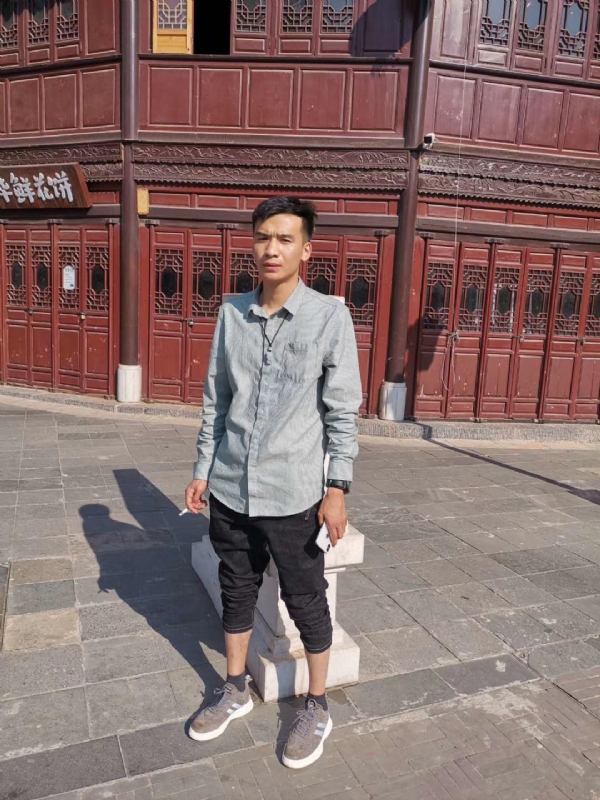 刘方的第一张照片--包头相亲服务中心