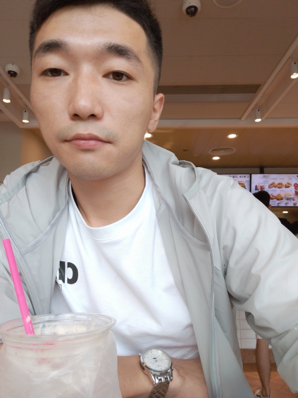 须臾数年的第三张照片--包头相亲服务中心