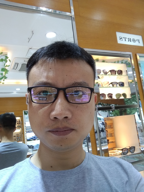 冰羽蓝的第一张照片--包头相亲服务中心