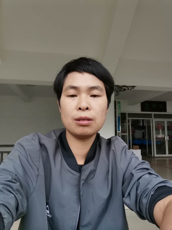 刘志强的第一张照片--包头相亲服务中心