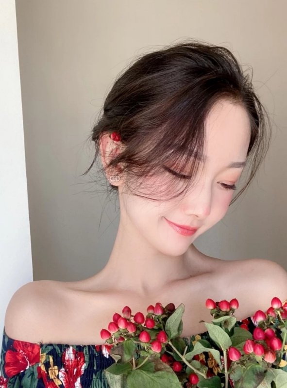 小诗vanessa的第二张照片--包头相亲服务中心