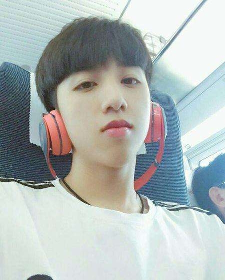 被爱伤了身的第一张照片--包头相亲服务中心