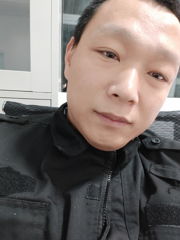 真实找人结婚的第二张照片--包头相亲服务中心