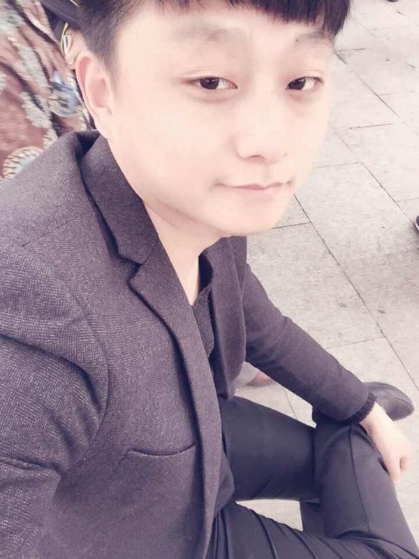 我姓徐缺难解你心绪的第一张照片--包头相亲服务中心