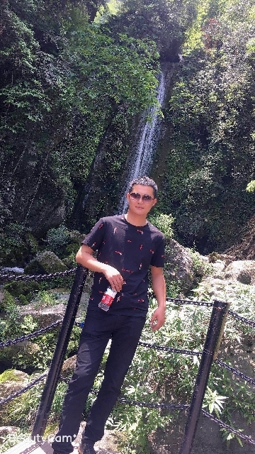 Someday的第一张照片--包头相亲服务中心