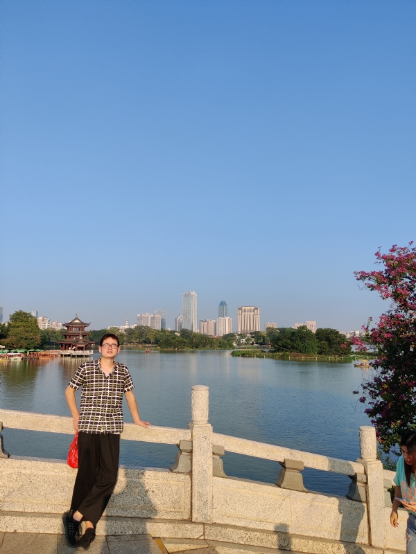 萍水相逢晏的第一张照片--包头相亲服务中心