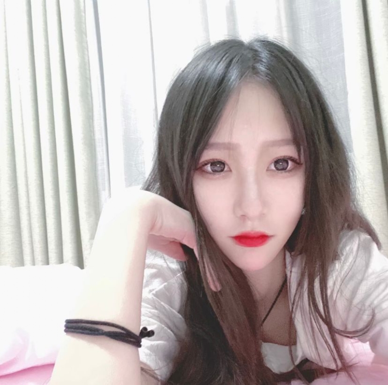 夢怡的第一张照片--包头相亲服务中心