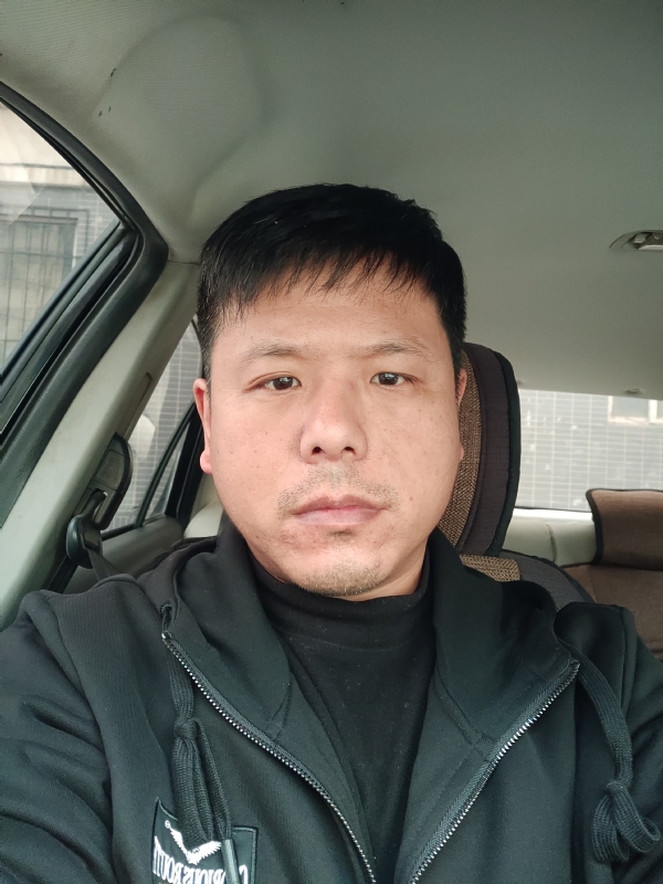 田立城的第一张照片--包头相亲服务中心