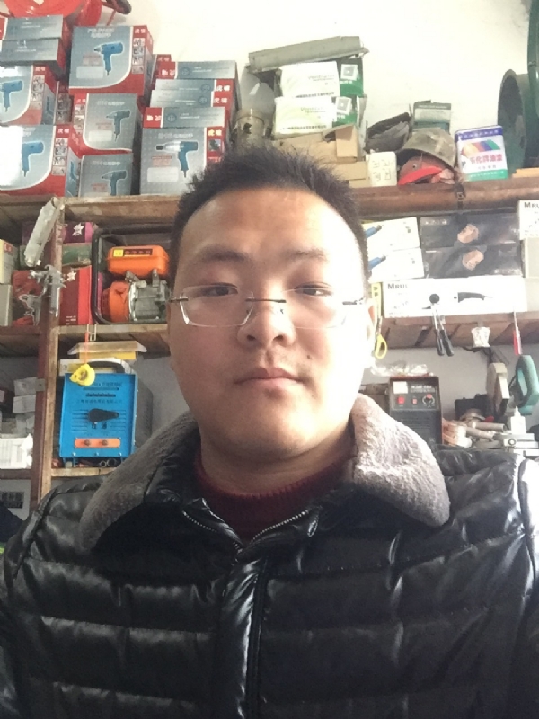 鼎福的第二张照片--包头相亲服务中心