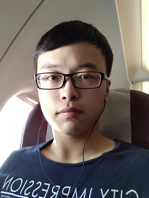 在水一方的第二张照片--包头相亲服务中心