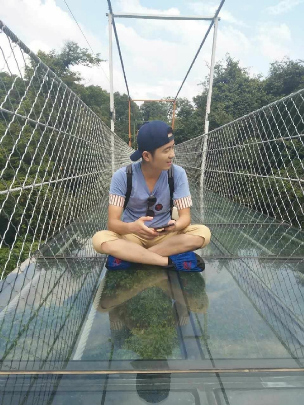 李青的第一张照片--包头相亲服务中心