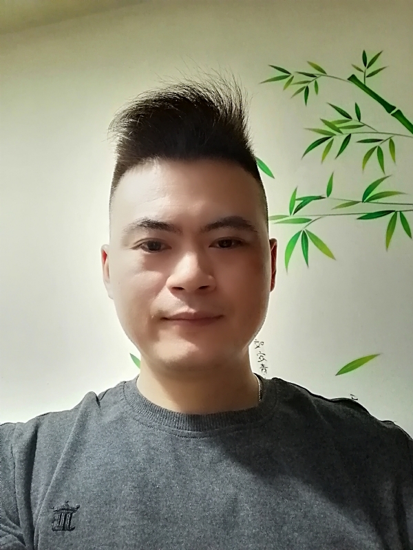 阿旭的第一张照片--包头相亲服务中心