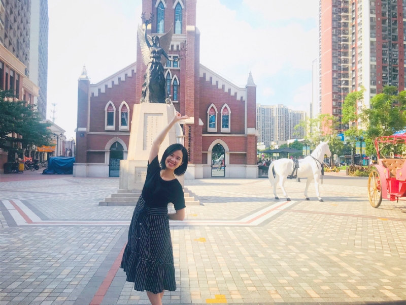 小容的第三张照片--包头相亲服务中心