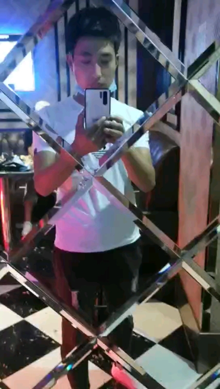 暖心的第一张照片--包头相亲服务中心