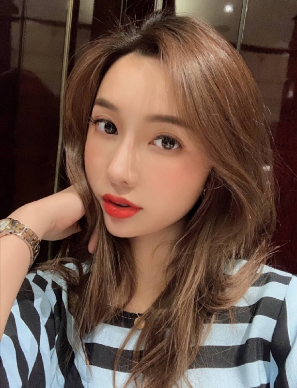 雅的第一张照片--包头相亲服务中心