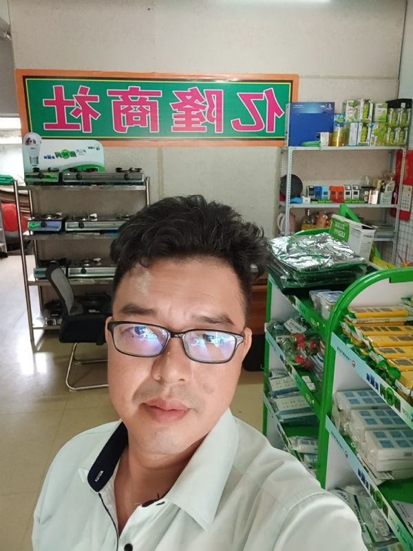 亿隆的第三张照片--包头相亲服务中心