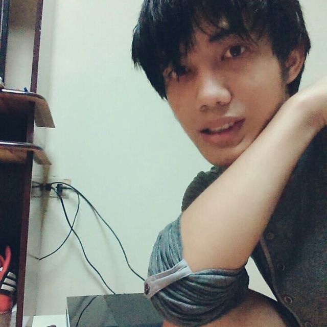 jhonnycheng的第一张照片--包头相亲服务中心