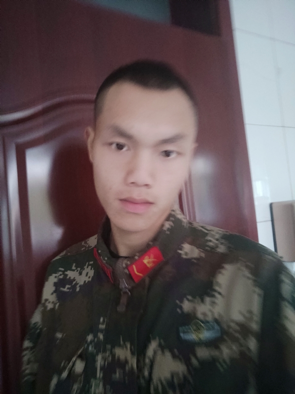 洛洛的第一张照片--包头相亲服务中心