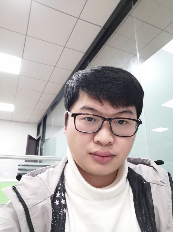 乀漓洛的第一张照片--包头相亲服务中心