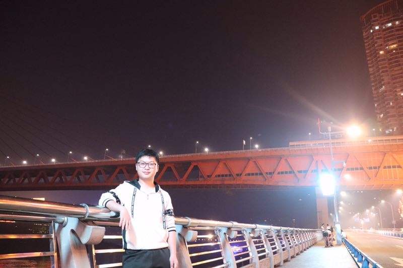 乀漓洛的第二张照片--包头相亲服务中心