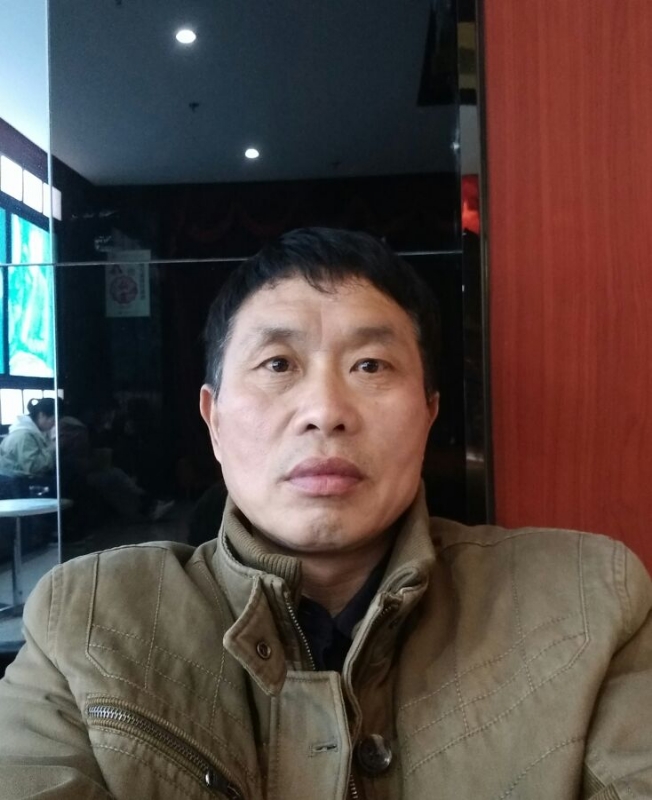 老同学的第一张照片--包头相亲服务中心