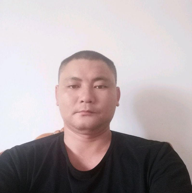 天涯沦落人的第一张照片--包头相亲服务中心