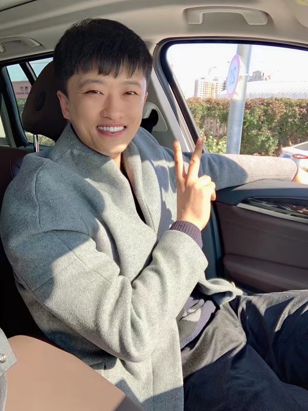 炫甫的第一张照片--包头相亲服务中心