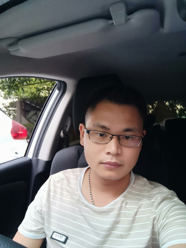 水明的第一张照片--包头相亲服务中心