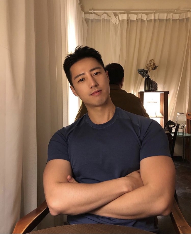 宇星的第一张照片--包头相亲服务中心