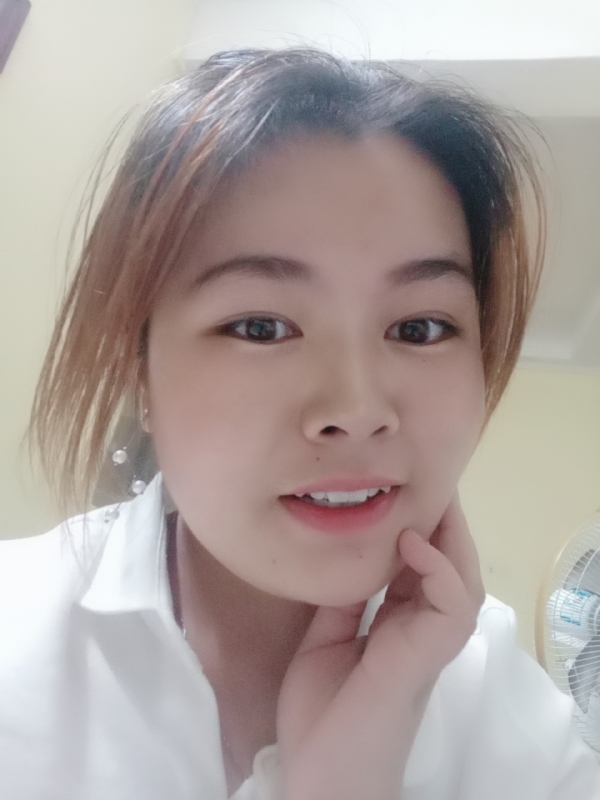 珍妮的第二张照片--包头相亲服务中心