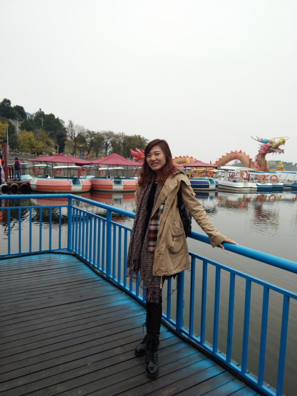 hely的第二张照片--包头相亲服务中心