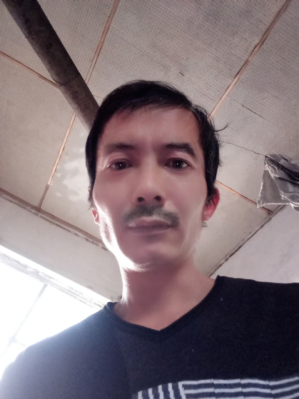 好久好久的第五张照片--包头相亲服务中心