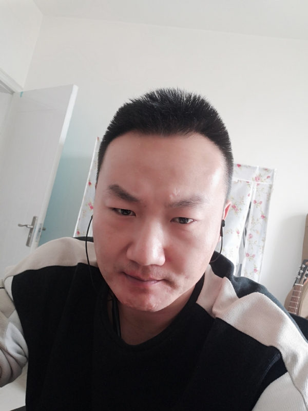 曹先森的第一张照片--包头相亲服务中心