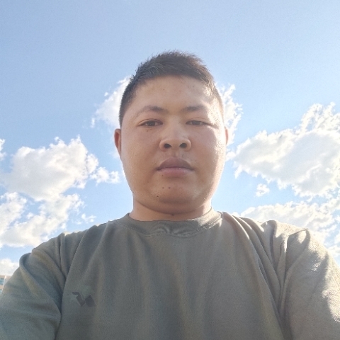 马的第一张照片--包头相亲服务中心