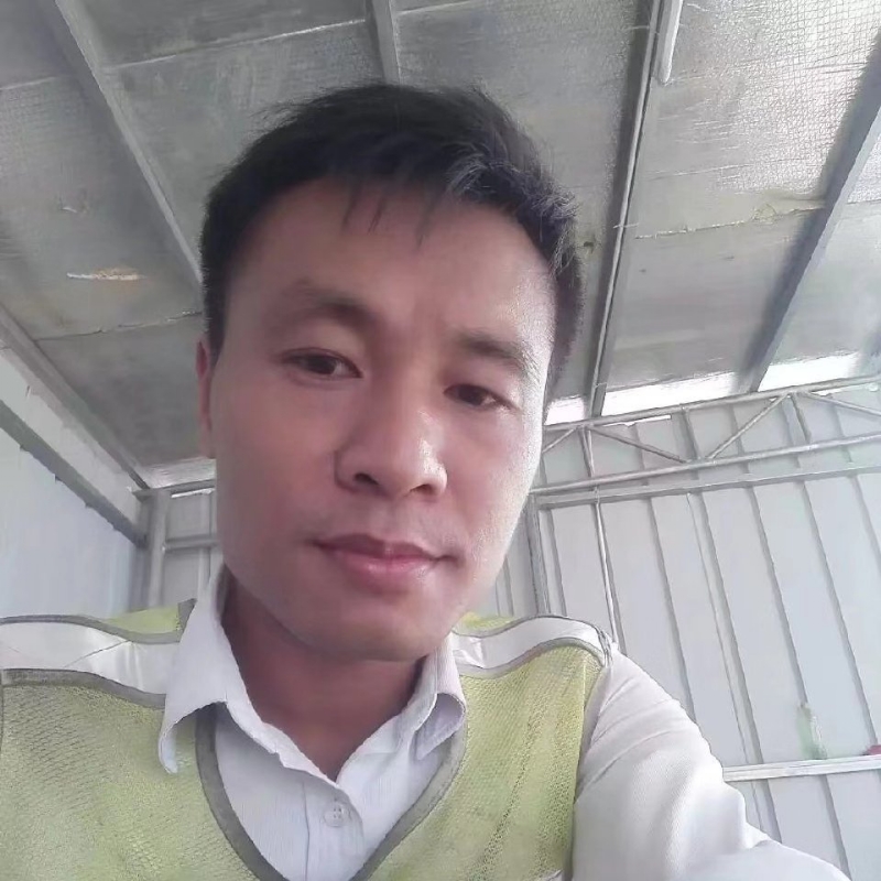 小马哥的第一张照片--包头相亲服务中心