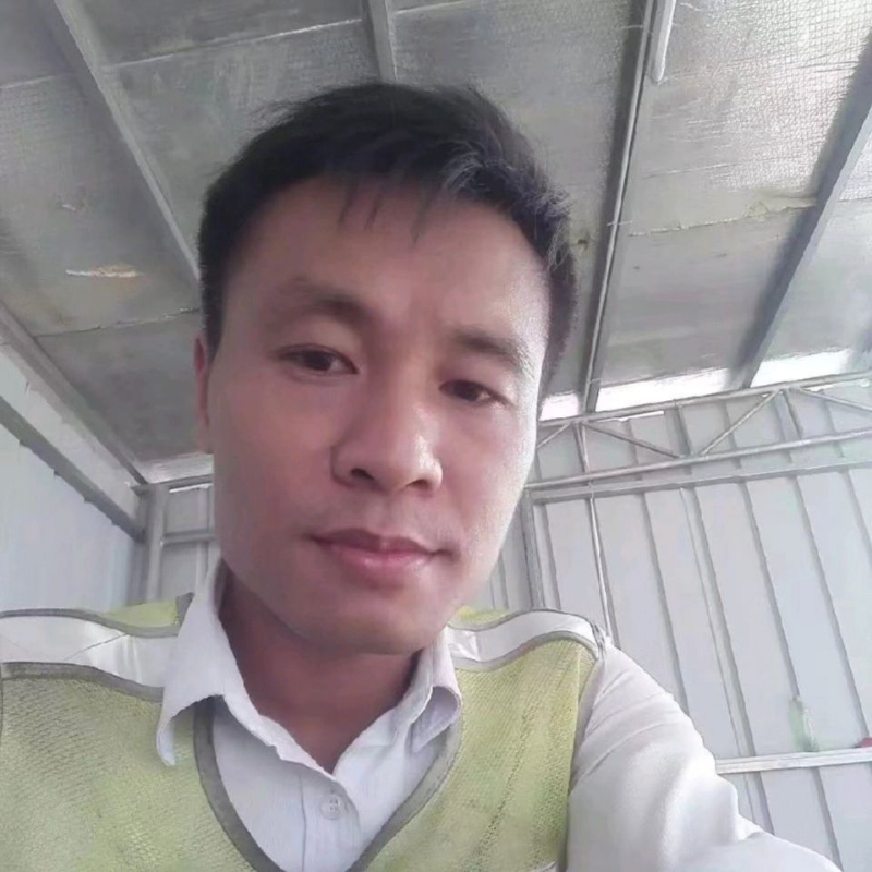 小马哥的第二张照片--包头相亲服务中心